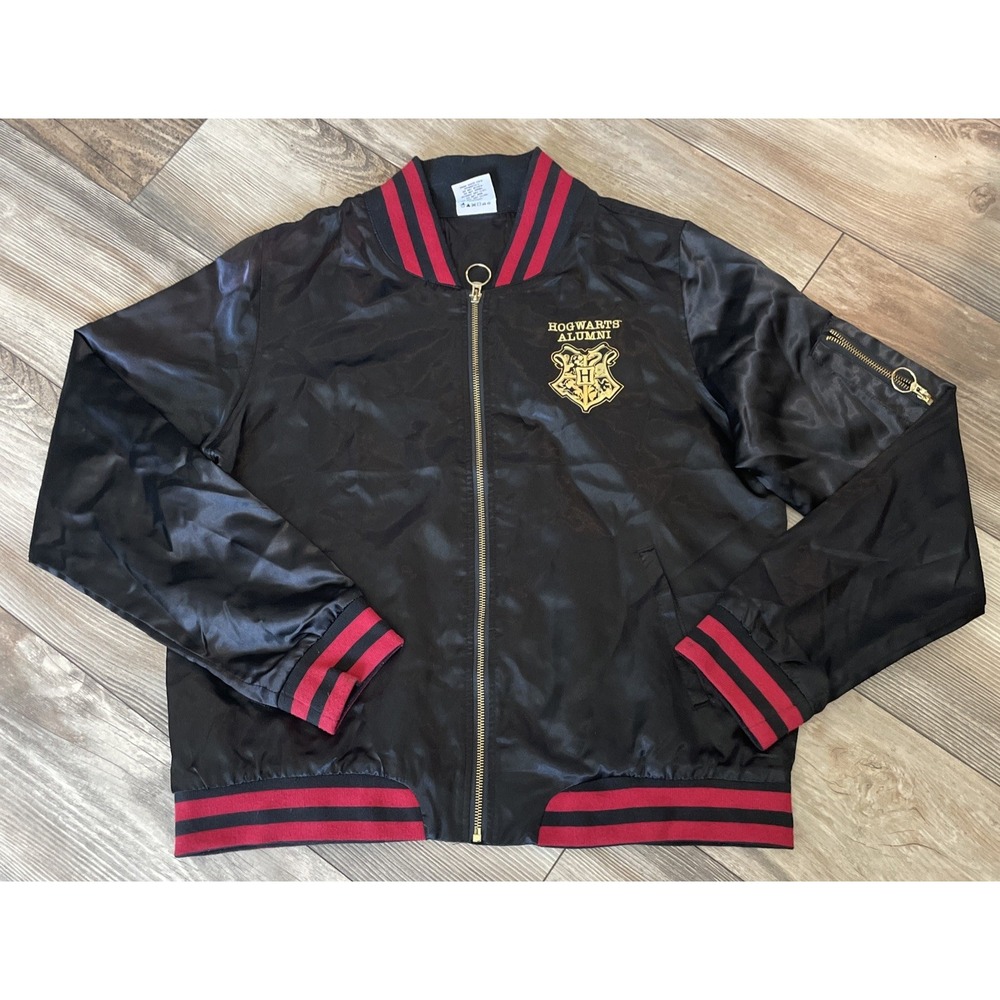 Harry Potter Hogwarts Alumni Satin Bomber Style Jacket Juniors Size XL